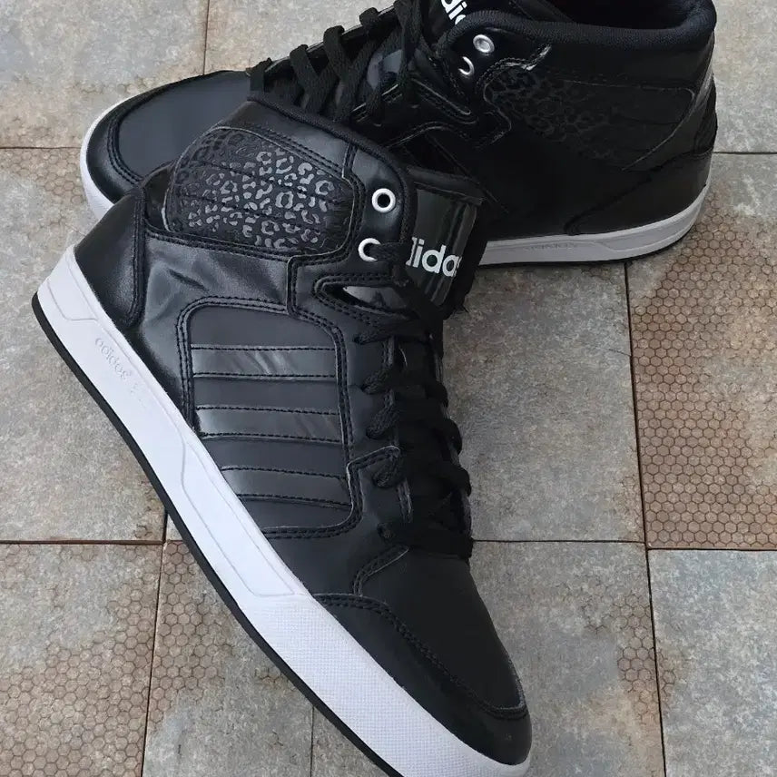 [BUNJANG] Adidas Neo Rolly Mid Black Sneakers / (265)아디다스 네오 롤리 미드 블랙 스니커즈