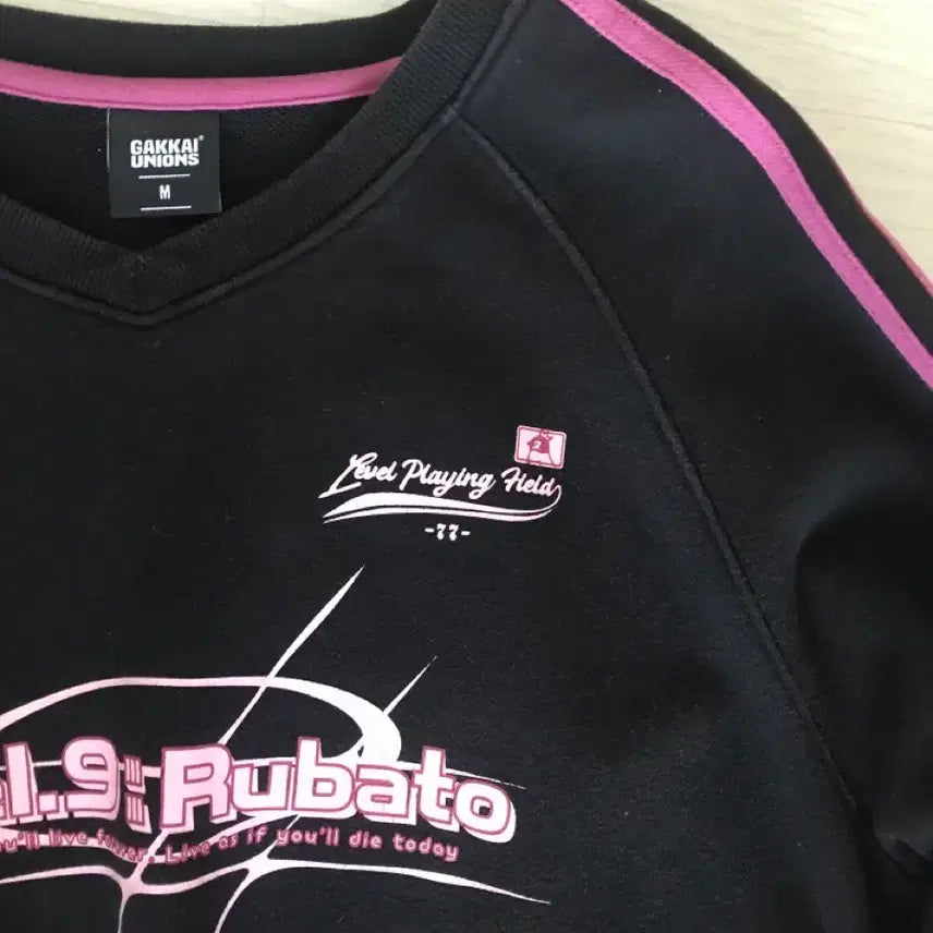 [BUNJANG] Kakkai Unions Rubato V-Neck Sweatshirt Black M / 가까이 유니언즈) 루바토 브이넥 맨투맨 블랙 M
