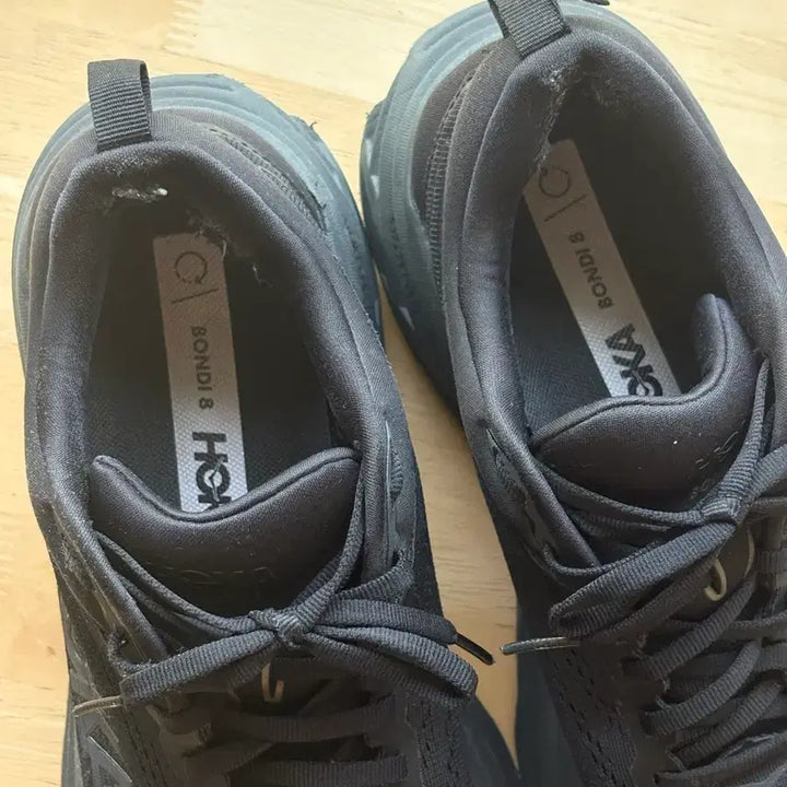 [BUNJANG] Hoka One One Bondi 8 Sneakers / 호카 오네오네 본디8