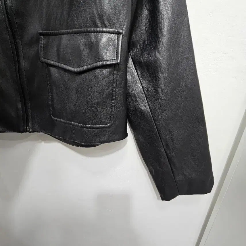[BUNJANG] Black Eco-Leather Crop Jacket / 블랙 에코레더 크롭 자켓