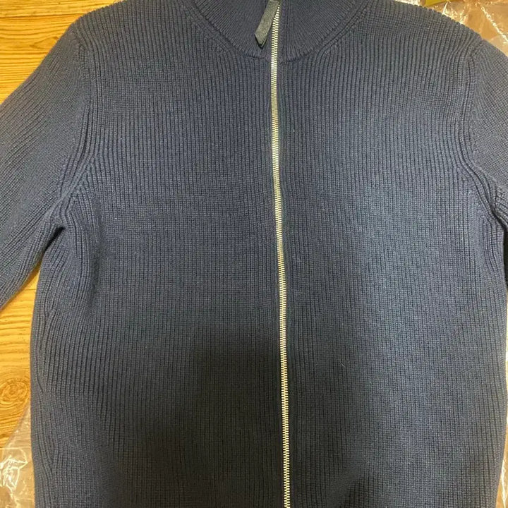 [BUNJANG] Maison Margiela Navy Knit Cardigan / 마르지엘라 네이비 니트 집업