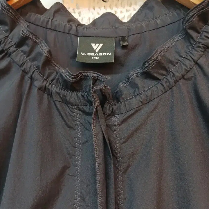 [SOLD OUT] V. 시즌 블랙점퍼110