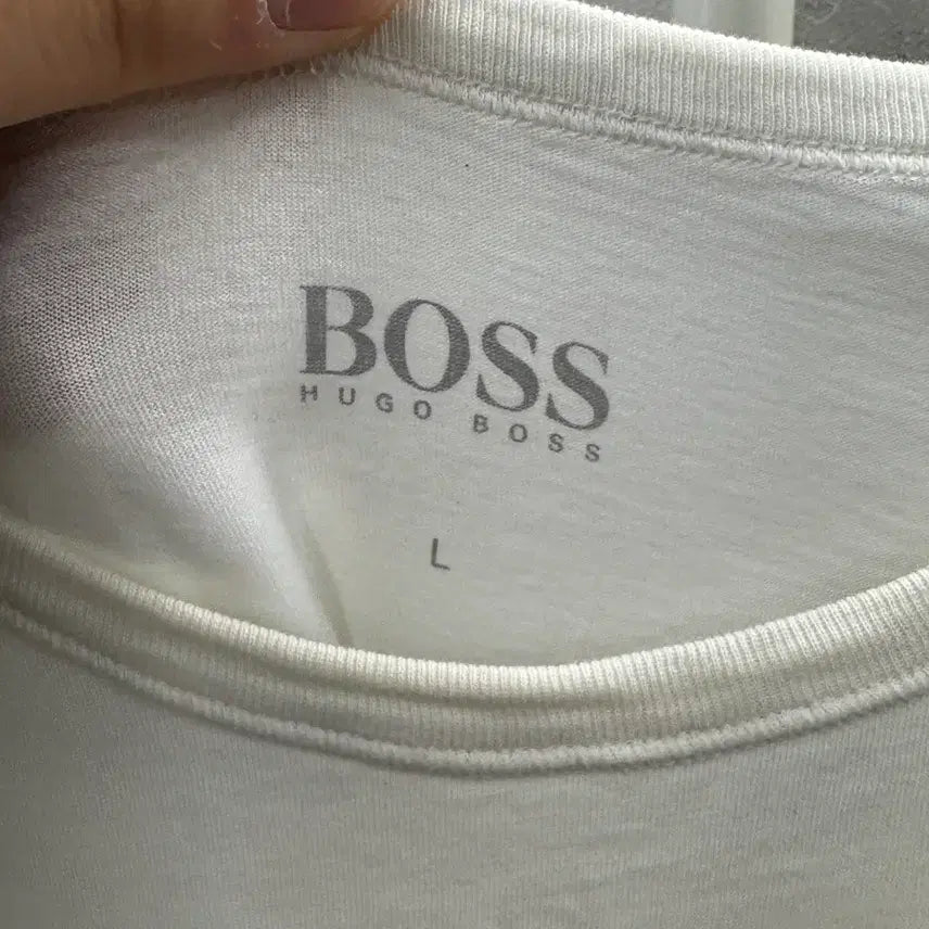 [BUNJANG] Hugo Boss Basic Short Sleeve T-shirt / 휴고보스 기본 반팔티 화이트
