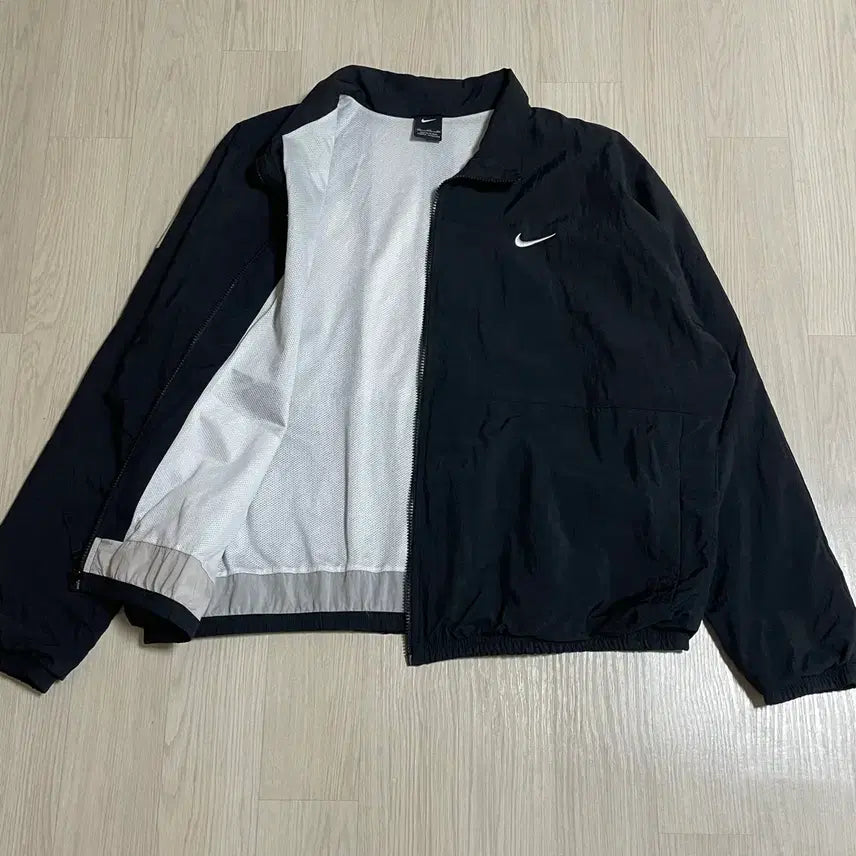 [SOLD OUT] 나이키 빅로고 바람막이 스타팅 파이브 자켓 점퍼