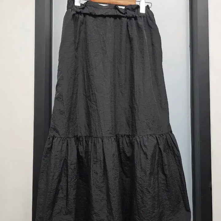 [SOLD OUT] 바스락 스트링 롱스커트