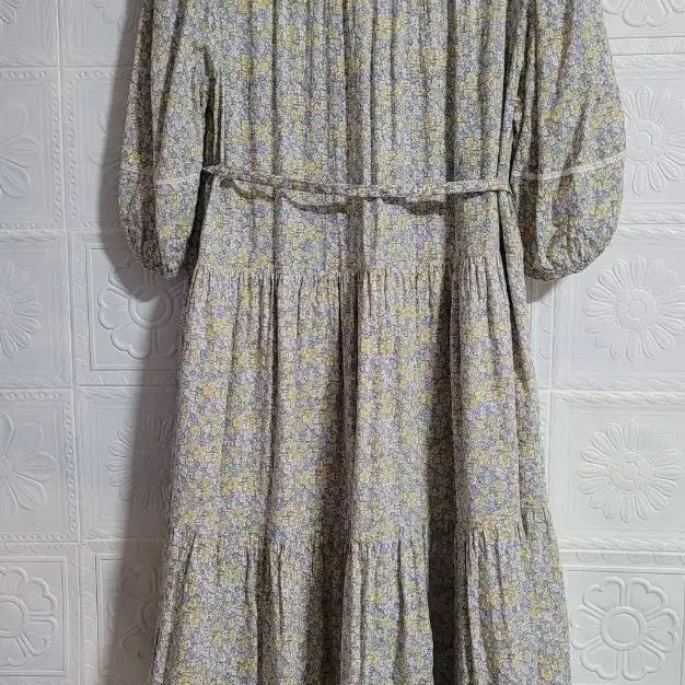 [BUNJANG] Thursday Island Floral Print Long Dress / 써스데이아일랜드 잔꽃 롱원피스