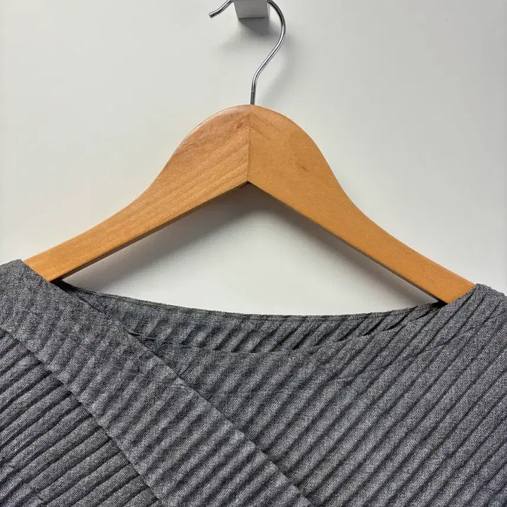 [BUNJANG] Issey Miyake Gray Asymmetrical Long Dress / 이세이미야케 그레이 언발 롱 원피스