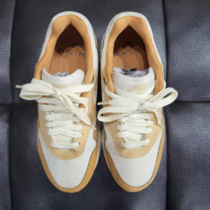 [BUNJANG] Nike Air Max Brown/Mustard Sneakers / 나이키 에어맥스