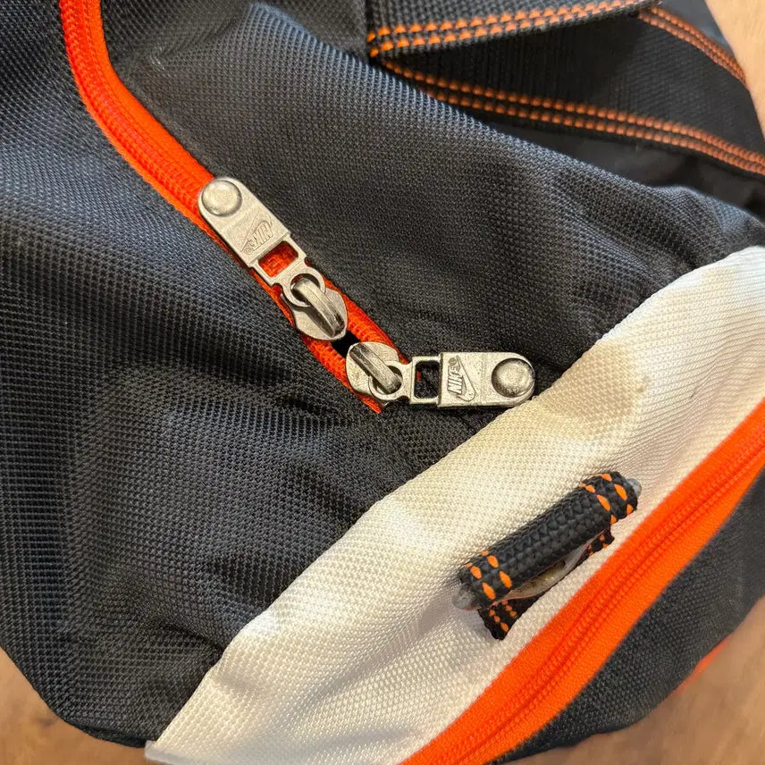 [SOLD OUT] 90s Nike 나이키 x 찰스 바클리 더플백