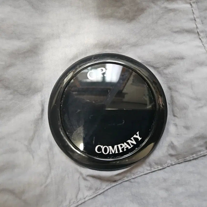[SOLD OUT] C.P. 컴퍼니 플렛 나일론 스윔 팬츠