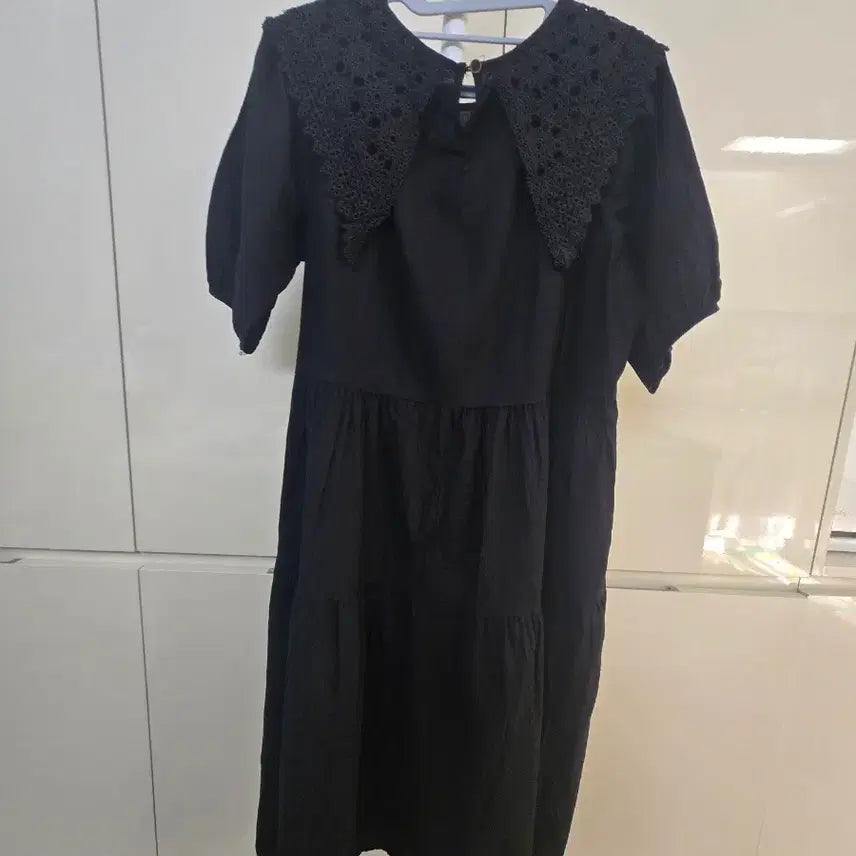 [SOLD OUT] 레이스 칼라 블랙 롱 원피스