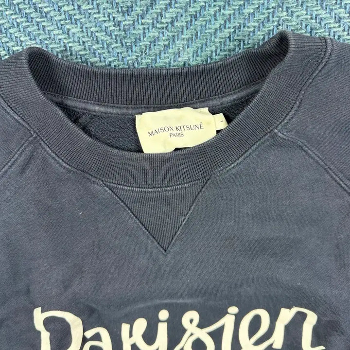 [BUNJANG] Maison Kitsune Parisien Sweatshirt (Navy, L) / [정품] 메종키츠네 파리지앵 맨투맨 (네이비 / L사이즈)