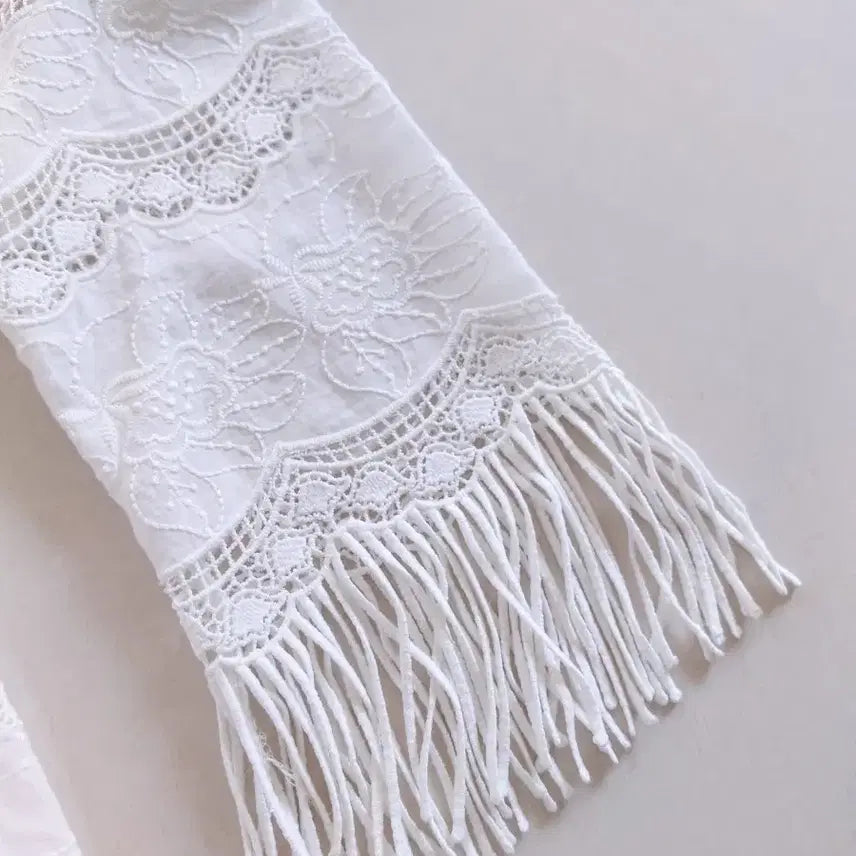 [BUNJANG] White Lace Tassel Dress / 화이트 레이스 태슬 원피스