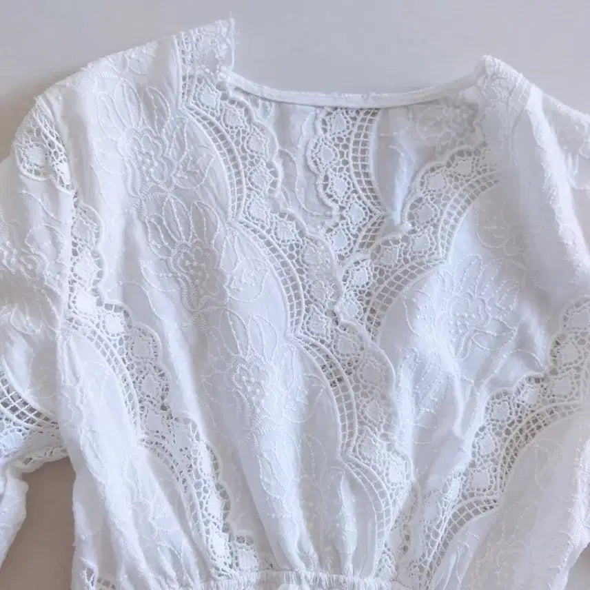 [BUNJANG] White Lace Tassel Dress / 화이트 레이스 태슬 원피스