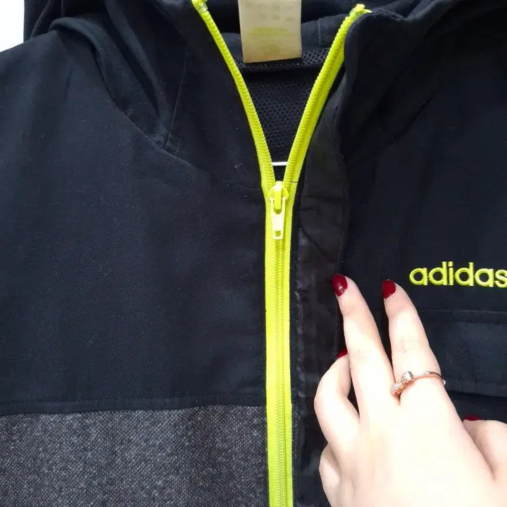 [BUNJANG] Adidas Neo Black Hooded Jacket / 일본 아디다스 네오 블랙 후드 자켓 m