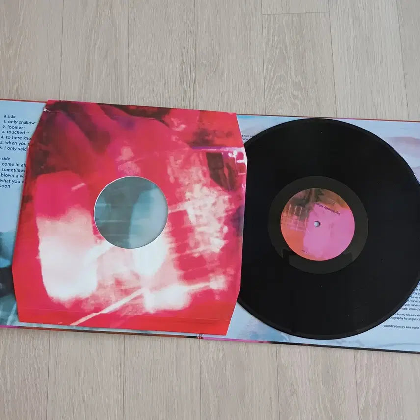 [BUNJANG] My Bloody Valentine Loveless LP (Unsealed) / mbv Loveless lp 개봉