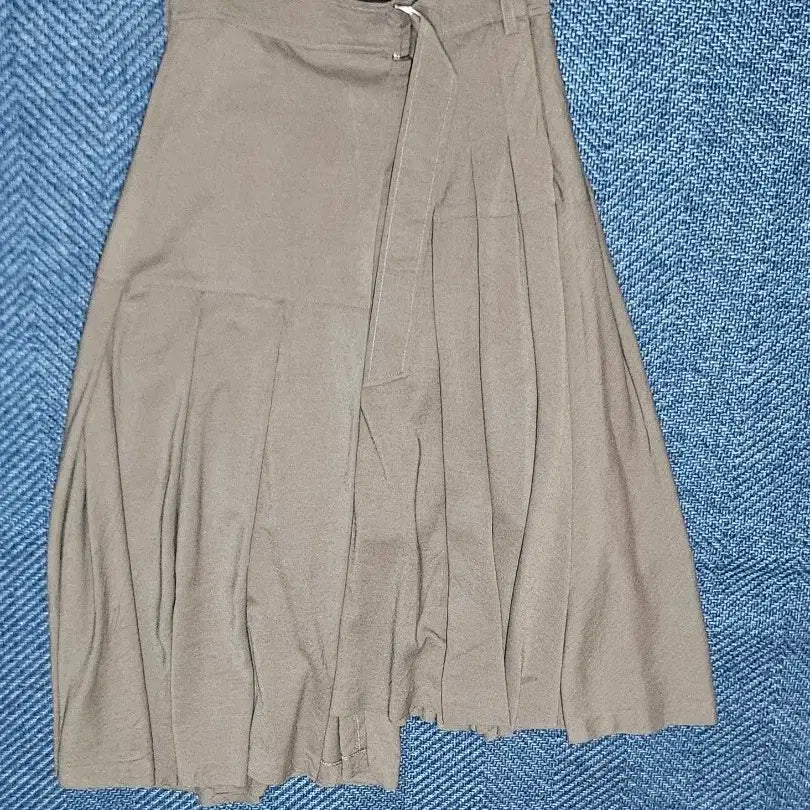[BUNJANG] SYSTEM Hanseom Pleated Skirt with Belt / 시스템 한섬 플리츠 스커트 벨트 스타일