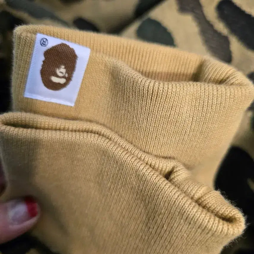 [BUNJANG] A Bathing Ape Camo Fleece Sweatshirt / A Bathing Ape 카모 플리스 맨투맨