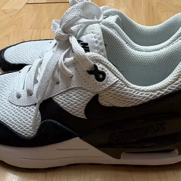 [BUNJANG] Nike Air Max 90 Sneakers / 나이키 에어맥스 90 (240mm) 화이트/블랙