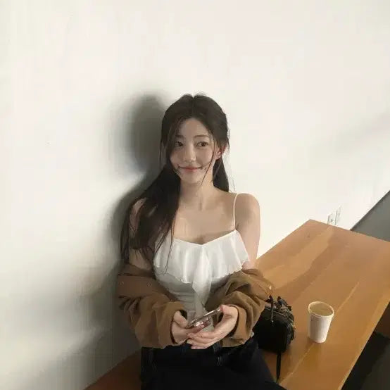 [BUNJANG] Zhenio Sleeveless Top / 제니오 슬리브리스