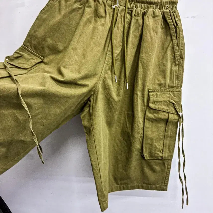 [BUNJANG] AF557 Khaki Strap Cargo Bermuda Pants / [새상품] 스트랩 카고 버뮤다 팬츠 (FREE) AF557 카키
