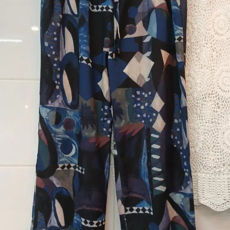 [BUNJANG] SOGO Pattern Wide Banding Pants / SOGO 패턴 와이드 밴딩 바지 (79-110)88~99