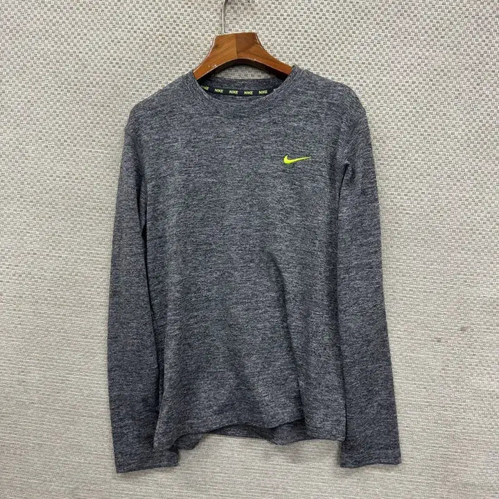 [SOLD OUT] 나이키 사이드로고 긴팔티 S M13753