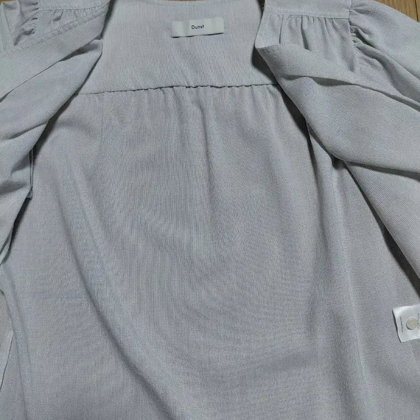 [BUNJANG] Dunst Stripe Puff Blouse - M / Dunst 스트라이프 퍼프 블라우스M
