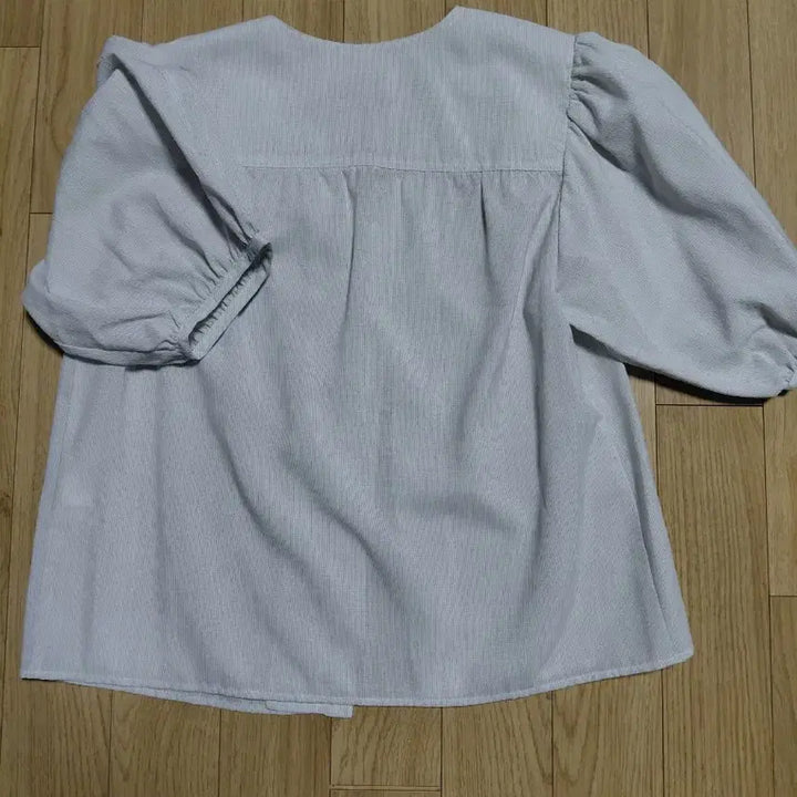[BUNJANG] Dunst Stripe Puff Blouse - M / Dunst 스트라이프 퍼프 블라우스M