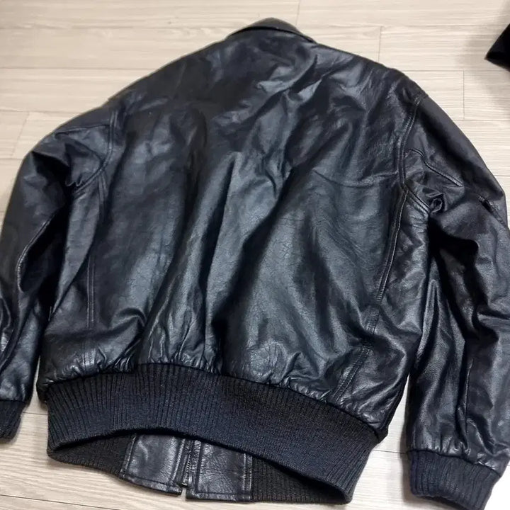[BUNJANG] Deluxe Skinwear 90s Leather Jacket / 일본산 90sDeluxe Skinwear 무스탕 가죽 자켓(95-100)