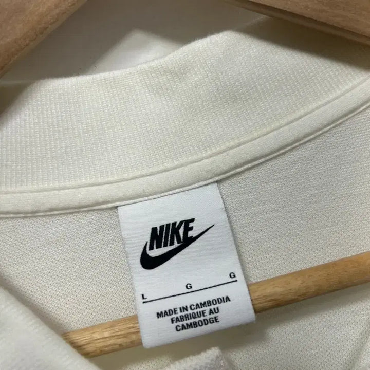 [BUNJANG] Nike White Polo Short Sleeve T-shirt L / 나이키 화이트 폴로 반팔티 L