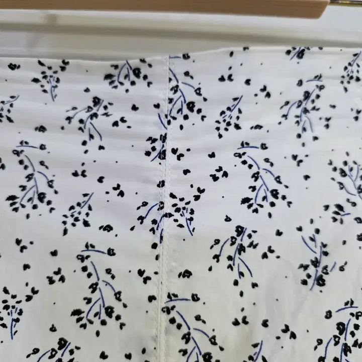 [BUNJANG] Spring Summer Floral Print Long Skirt / 봄  여름  고급스런  안감있는 밴딩 바스락 면 롱스커트  허리29까지