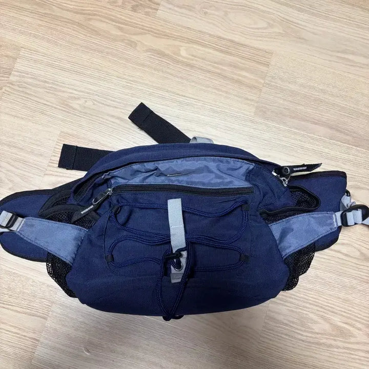 [BUNJANG] Nike 2000s Waist Bag / 00s nike 웨이스트백