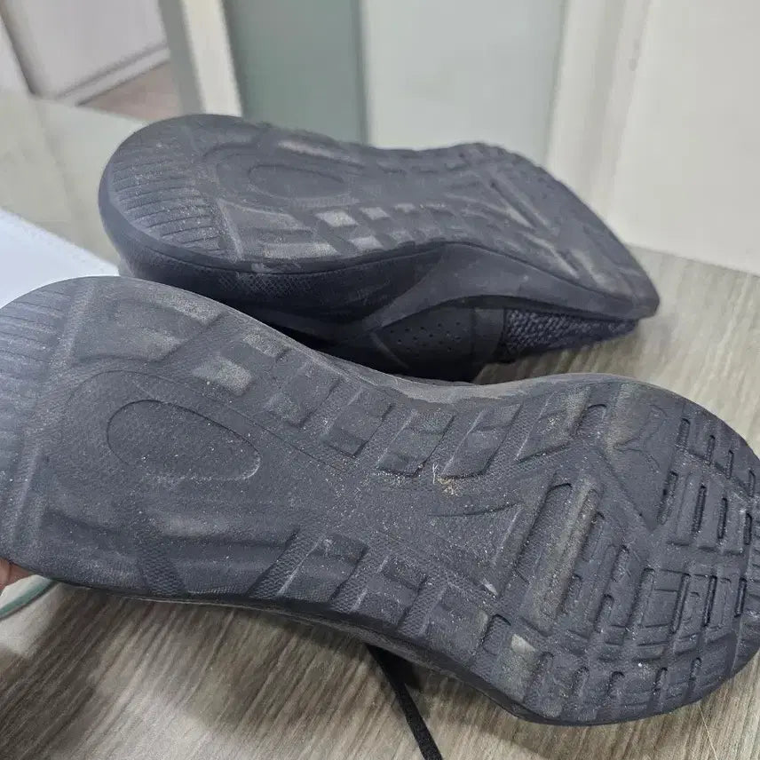 [BUNJANG] Puma Emergence Running Shoes - 235 / 푸마 이머전스 런닝화 -235