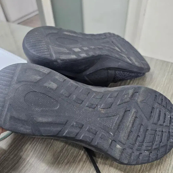 [BUNJANG] Puma Emergence Running Shoes - 235 / 푸마 이머전스 런닝화 -235