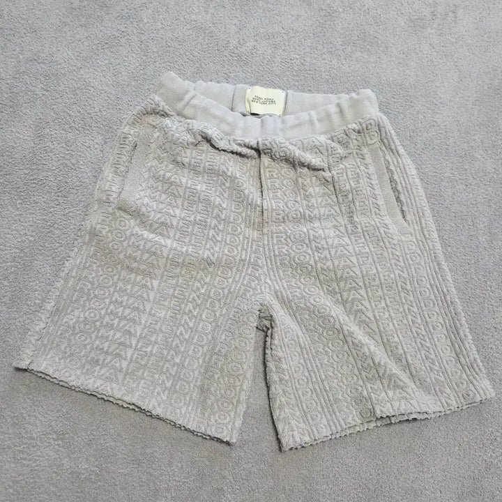 [BUNJANG] Fendi x Marc Jacobs FF Roma Terry Shorts / [정품/46사이즈] 펜디 X 마크제이콥스 FF 로마 테리 반바지