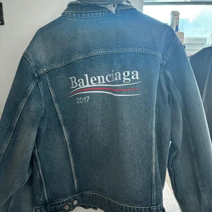 [BUNJANG] Balenciaga Denim Jacket / 발렌시아가 데님 자켓