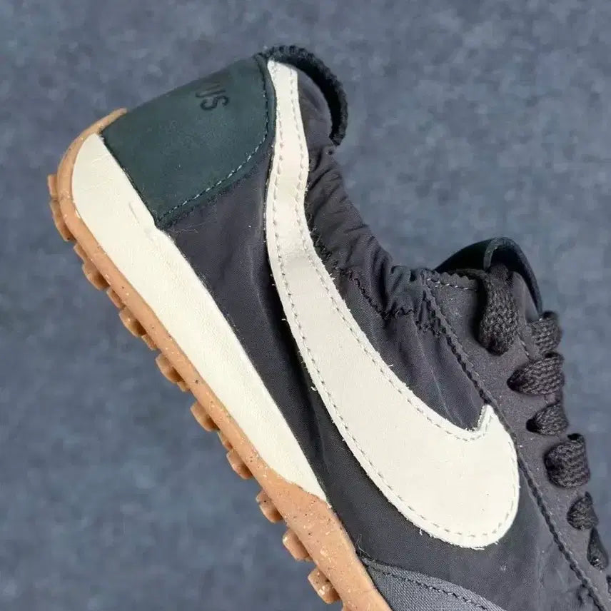 [BUNJANG] Nike Jacquemus Low-Cut Casual Shoes / 나이키 남성용 로우컷 캐주얼화 블랙 사이즈/265