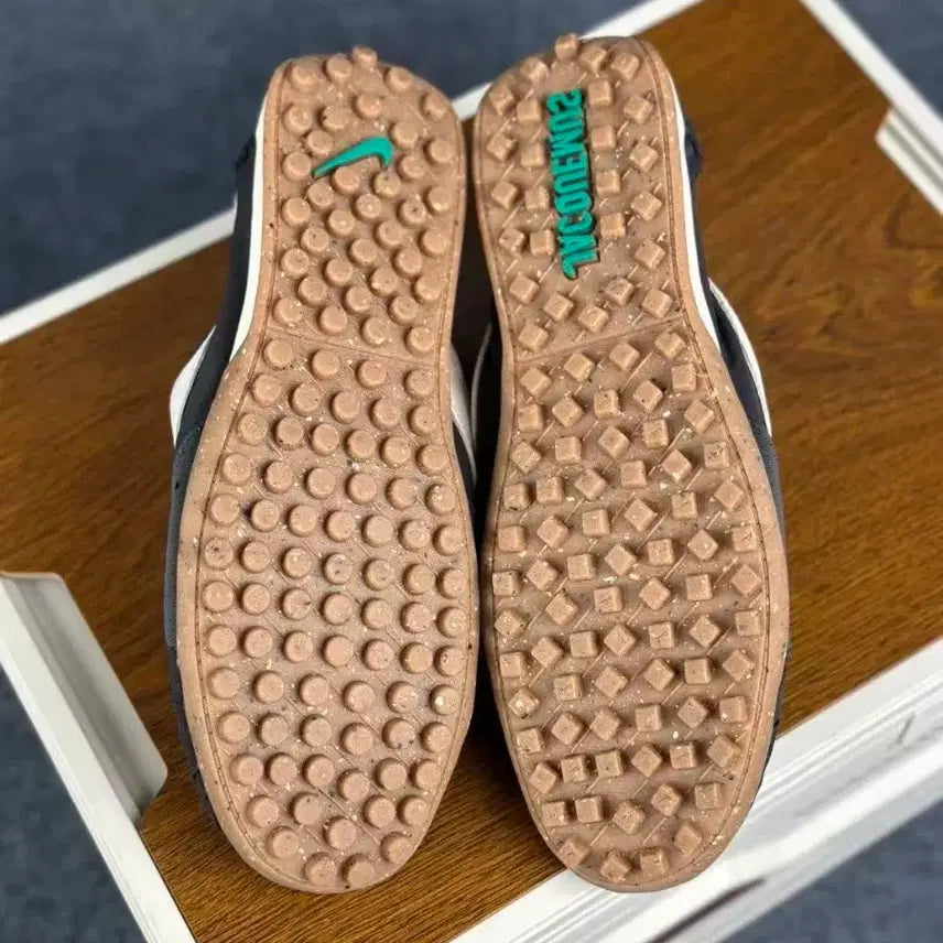 [BUNJANG] Nike Jacquemus Low-Cut Casual Shoes / 나이키 남성용 로우컷 캐주얼화 블랙 사이즈/265