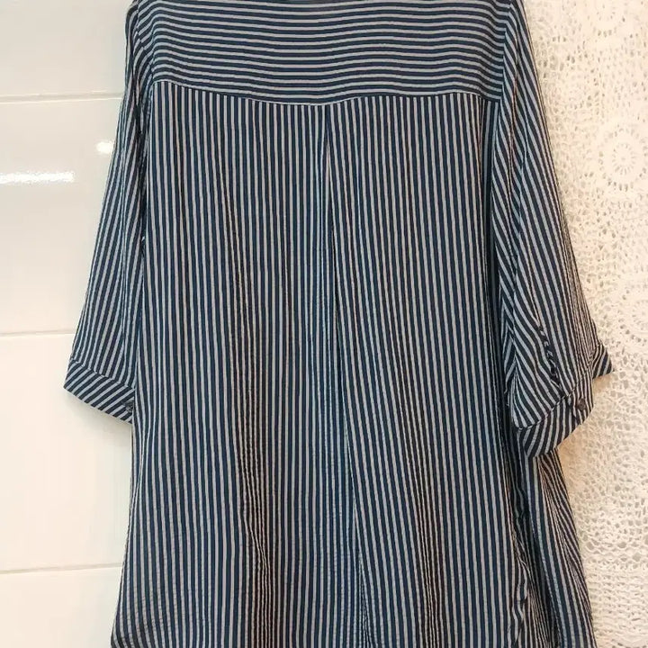 [SOLD OUT] 동명인견  스트라이프  블라우스 L정도(66.77)
