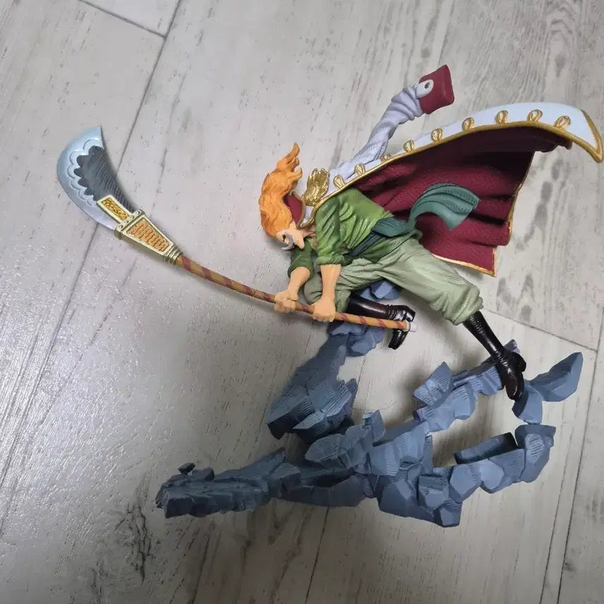 [BUNJANG] One Piece Whitebeard Merry Hood Figure / 원피스 맨후드 흰수염 피규어