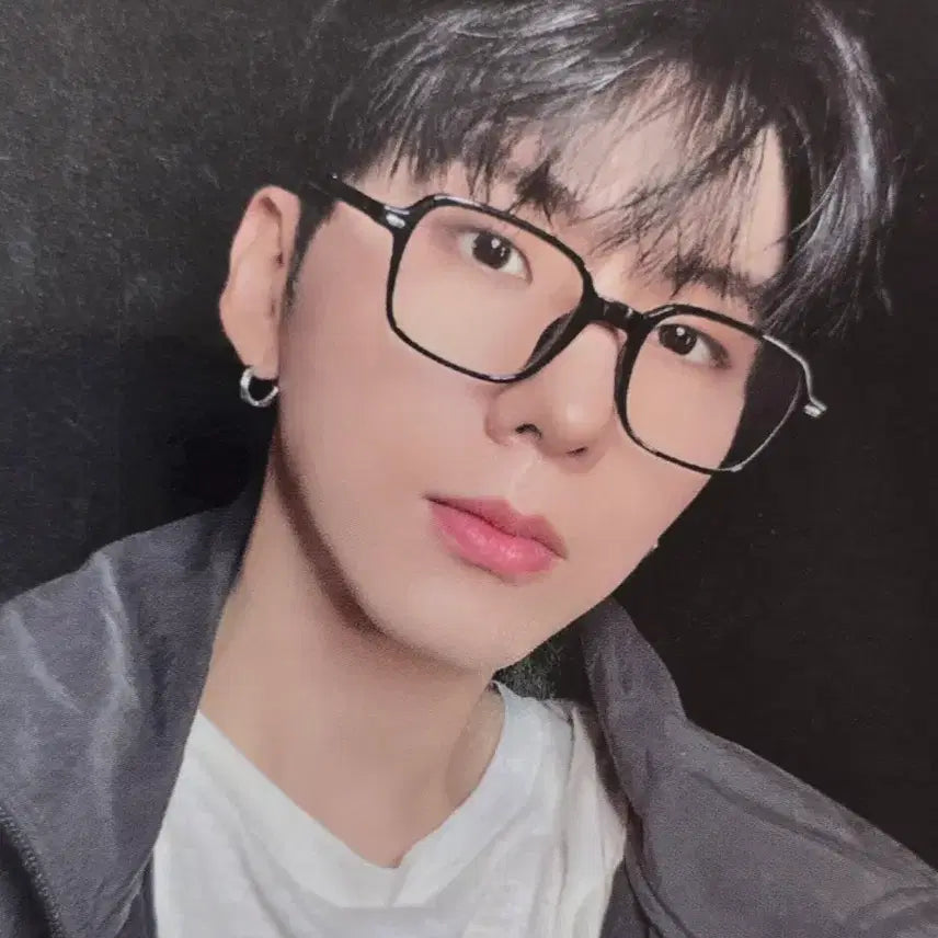 [BUNJANG] MONSTA X Kihyun Unfold Nerd Photocard / 몬스타엑스 언폴드 기현 포카