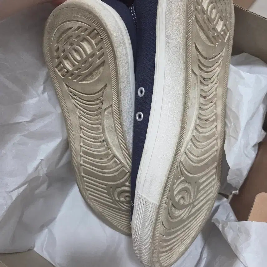 [BUNJANG] MUJI 245 Flat Sneakers / 무지 245 단화 스니커즈 운동화
