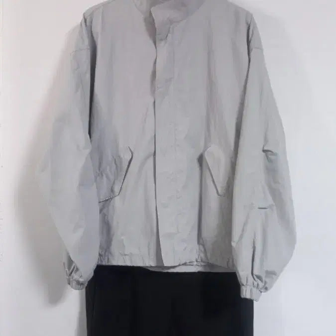 [SOLD OUT] 라이트그레이 띠어리 스타일 남 점퍼 105~110 새상품