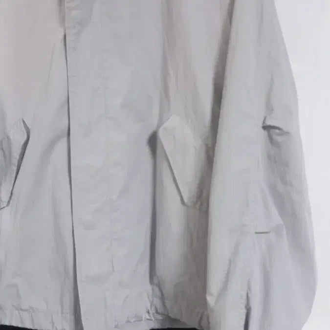 [SOLD OUT] 라이트그레이 띠어리 스타일 남 점퍼 105~110 새상품