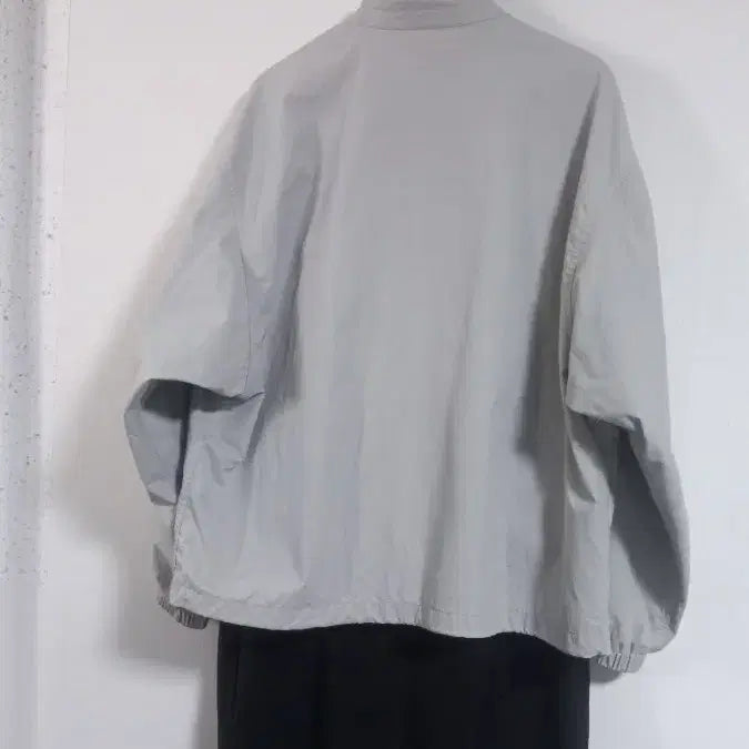 [SOLD OUT] 라이트그레이 띠어리 스타일 남 점퍼 105~110 새상품