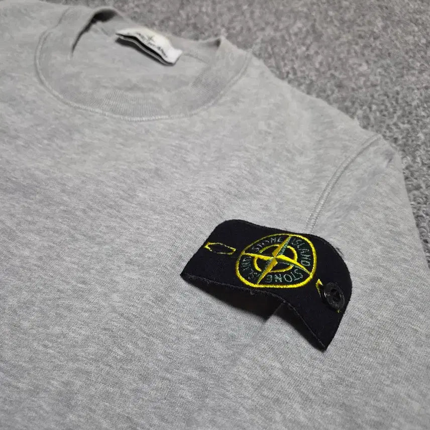 [BUNJANG] Stone Island Sweatshirt / [M] 스톤아일랜드 맨투맨