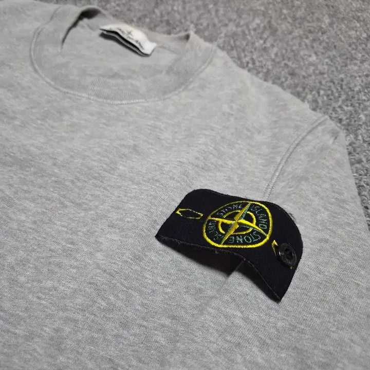 [BUNJANG] Stone Island Sweatshirt / [M] 스톤아일랜드 맨투맨
