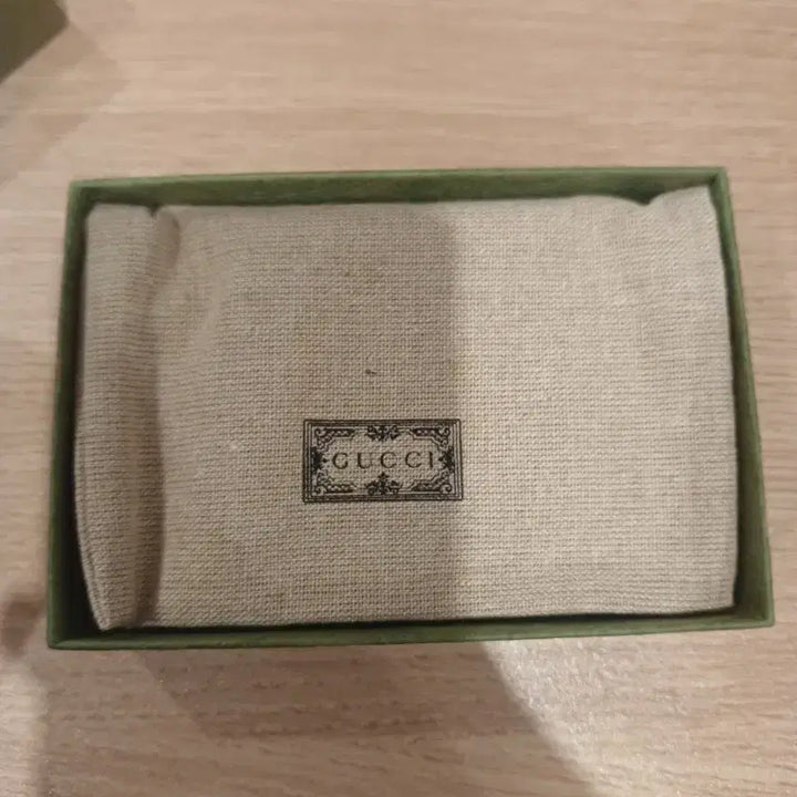 [BUNJANG] Gucci Card Wallet / 산지 2달정도된 구찌 지갑 급처분해용