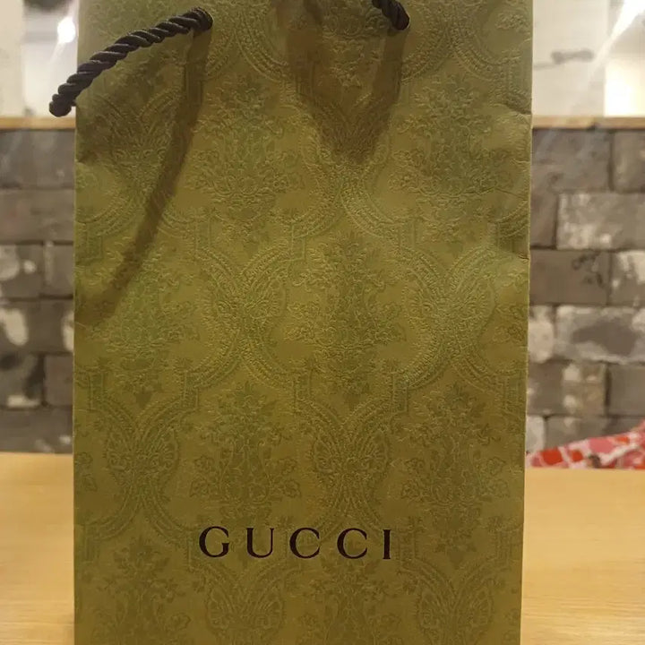 [BUNJANG] Gucci Card Wallet / 산지 2달정도된 구찌 지갑 급처분해용